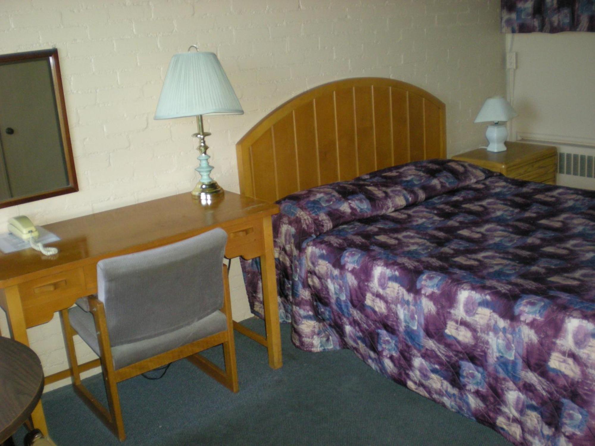 Motel Seigneurie De Vaudreuil Стая снимка